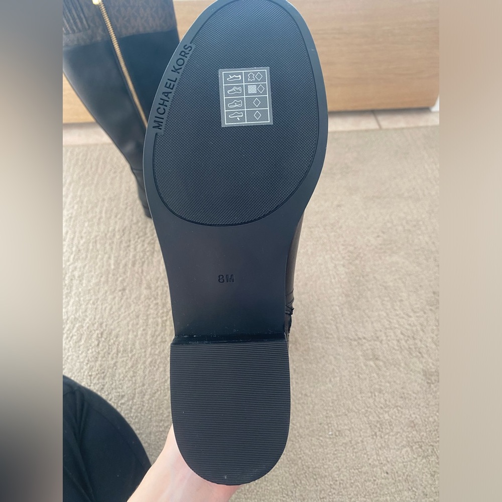 Michael Kors Boots - Picture 5 of 5